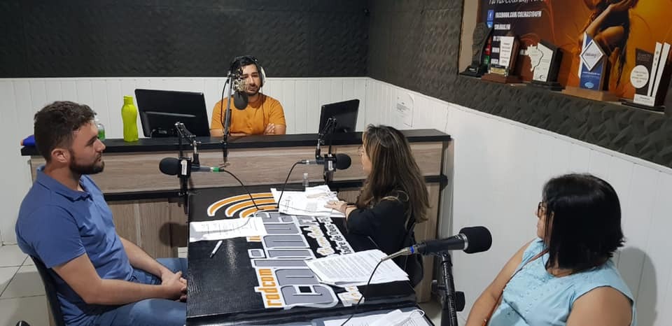 Diretoria do IPRESB participa de entrevista na Rádio Colinas FM