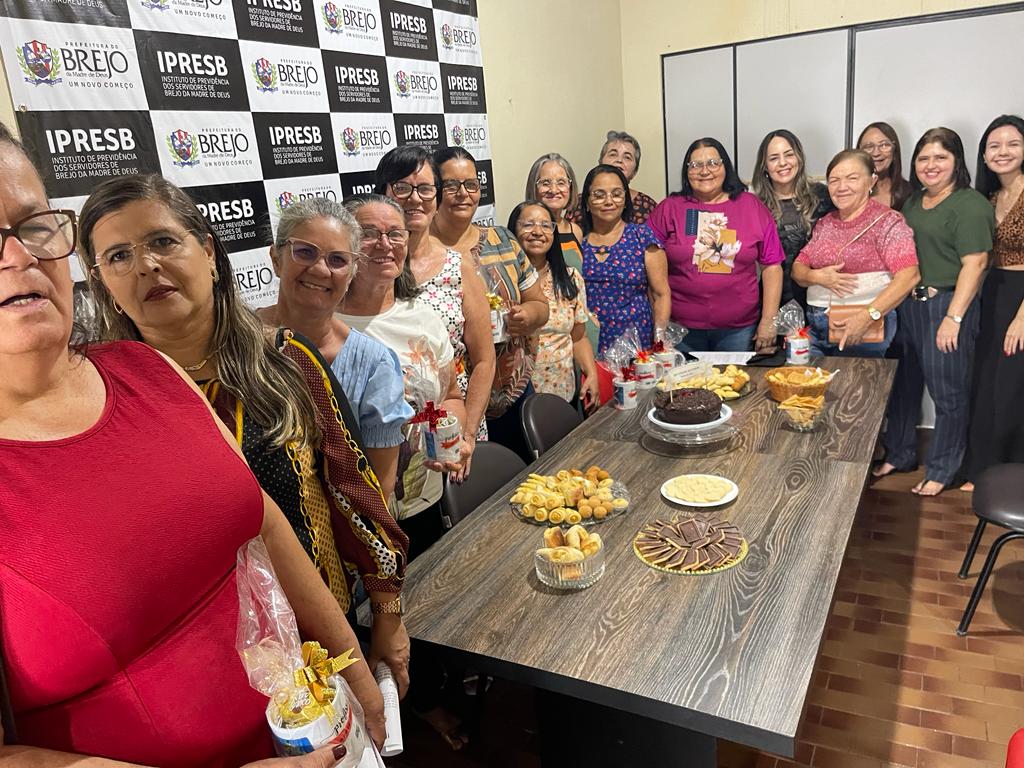 O IPRESB acolheu 23 (vinte e três) novos servidores aposentados, sendo todos professores.